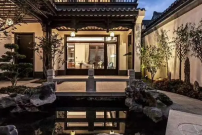 龙湖现代中式别墅的庭院设计如此美丽